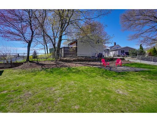 12 Plant Road Waltham, MA 02451 - Photo 3 of 17