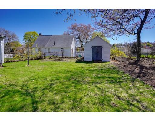 12 Plant Road Waltham, MA 02451 - Photo 4 of 17