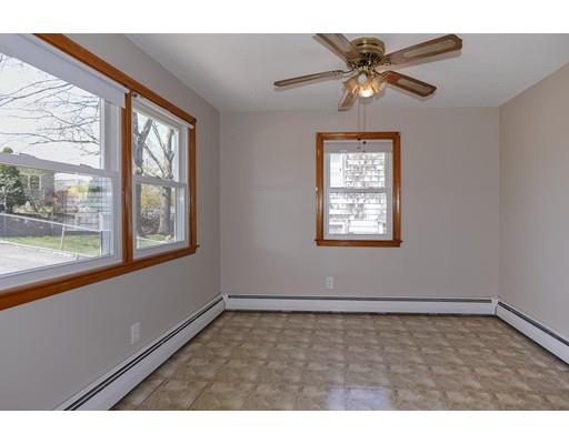 12 Plant Road Waltham, MA 02451 - Photo 6 of 17