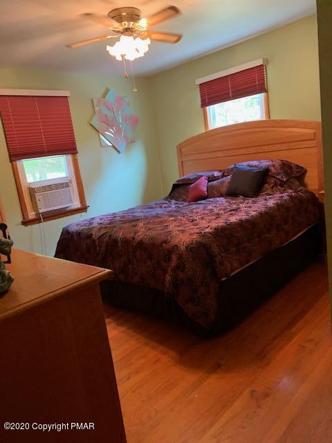 204 Winona Road Mount Pocono, PA 18344 - Photo 19 of 41 MASTER BEDROOM