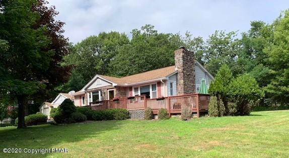 204 Winona Road Mount Pocono, PA 18344 - Photo 5 of 41 RIGHT FRONT
