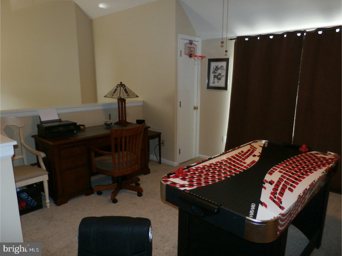 121 Tavistock Road Cherry Hill, NJ 08034 - Photo 17 of 19 Loft
