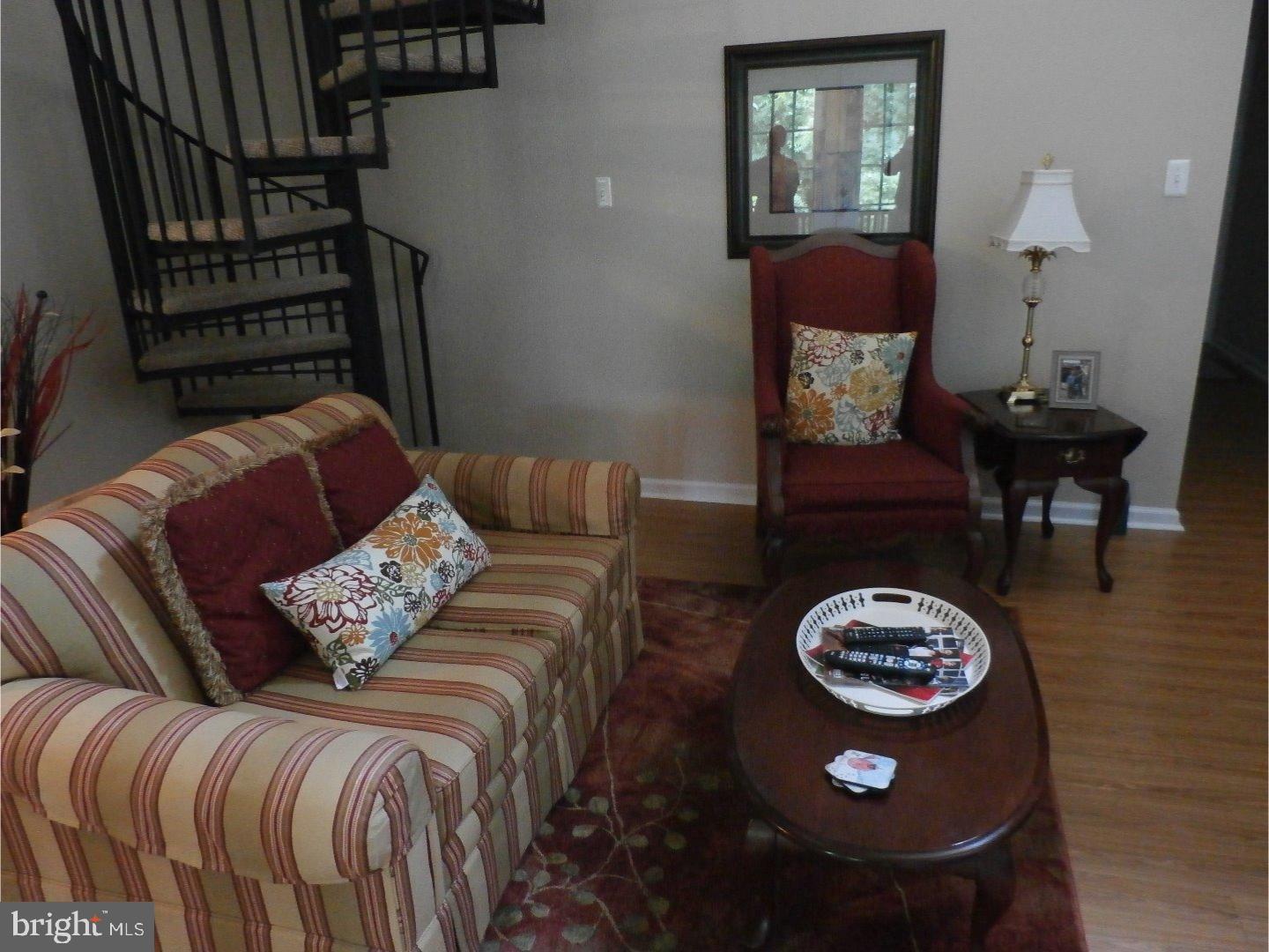 121 Tavistock Road Cherry Hill, NJ 08034 - Photo 4 of 19 Living Room