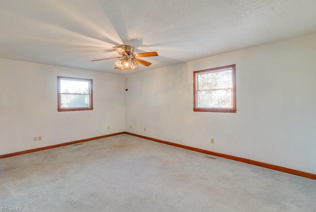 320 Jones Road Winston-Salem, NC 27107 - Photo 14 of 29 Gallery Image 14
