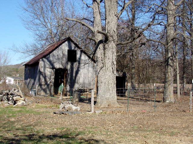 1744 Greenhaw Road Decherd, TN 37324 - Photo 11 of 11 Gallery Image 11