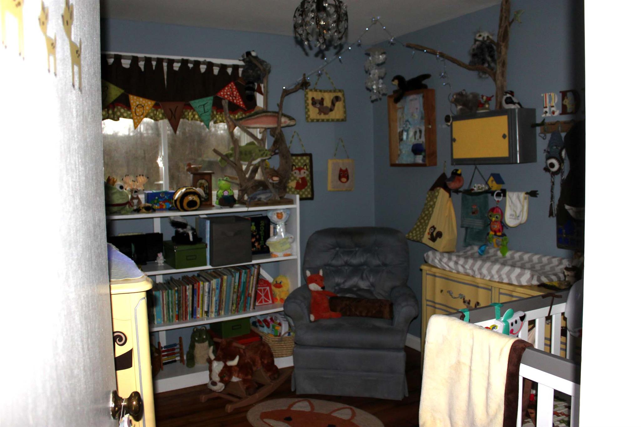 1744 Greenhaw Road Decherd, TN 37324 - Photo 9 of 11 Gallery Image 9