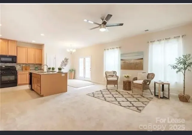 $2,100 | 7429 White Elm Lane, Charlotte, NC 28273