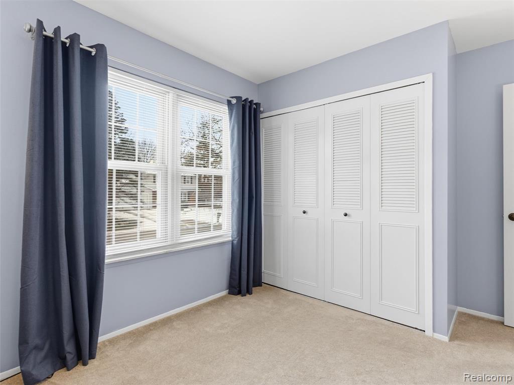 1595 Deerhurst Lane Rochester Hills, MI 48307 - Photo 31 of 40