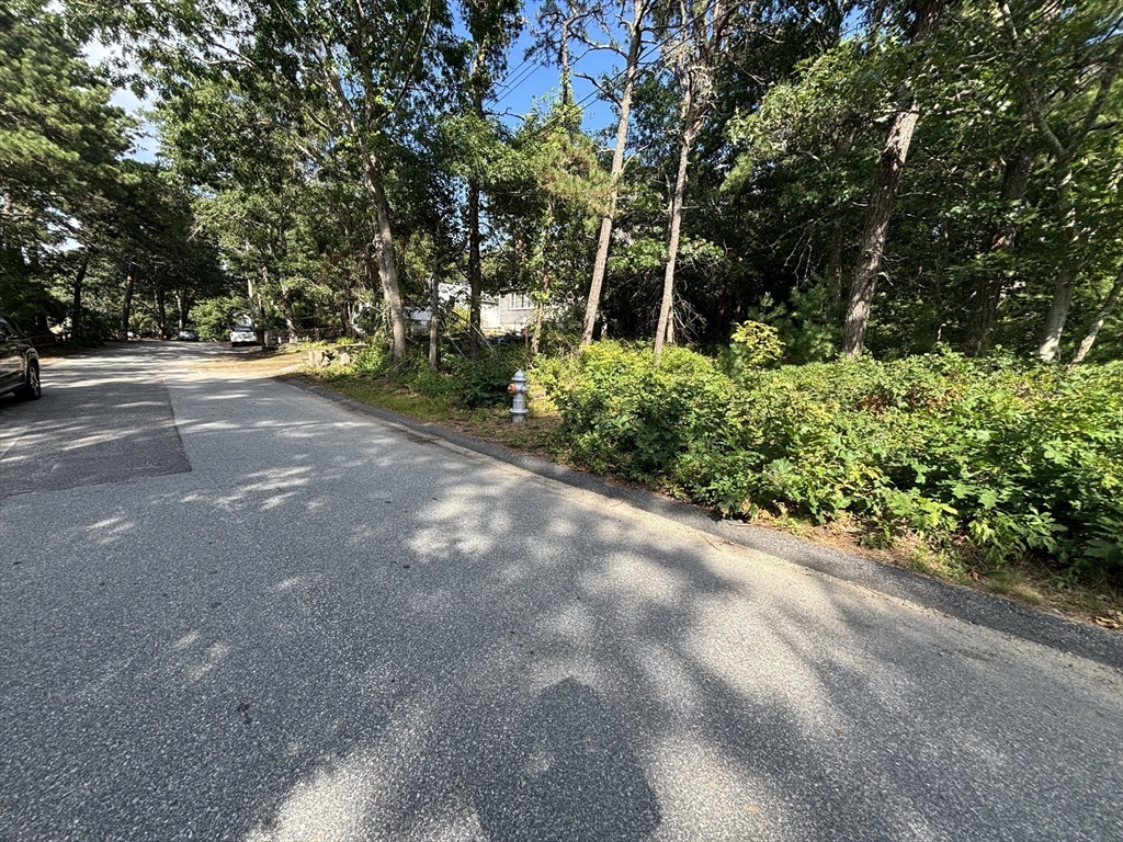 8 Blackbird Avenue Wareham, MA 02538 - Photo 6 of 9