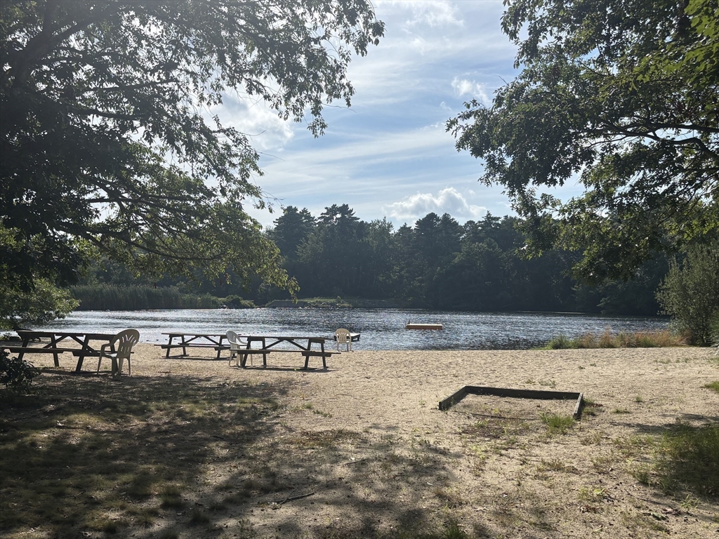 8 Blackbird Avenue Wareham, MA 02538 - Photo 8 of 9