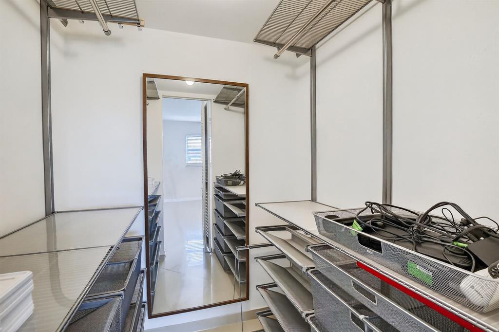 5321 Northeast 24th Terrace, Unit 504A Fort Lauderdale, FL 33308 - Photo 11 of 35