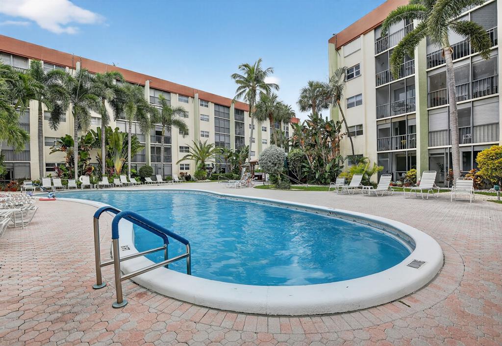 5321 Northeast 24th Terrace, Unit 504A Fort Lauderdale, FL 33308 - Photo 7 of 35