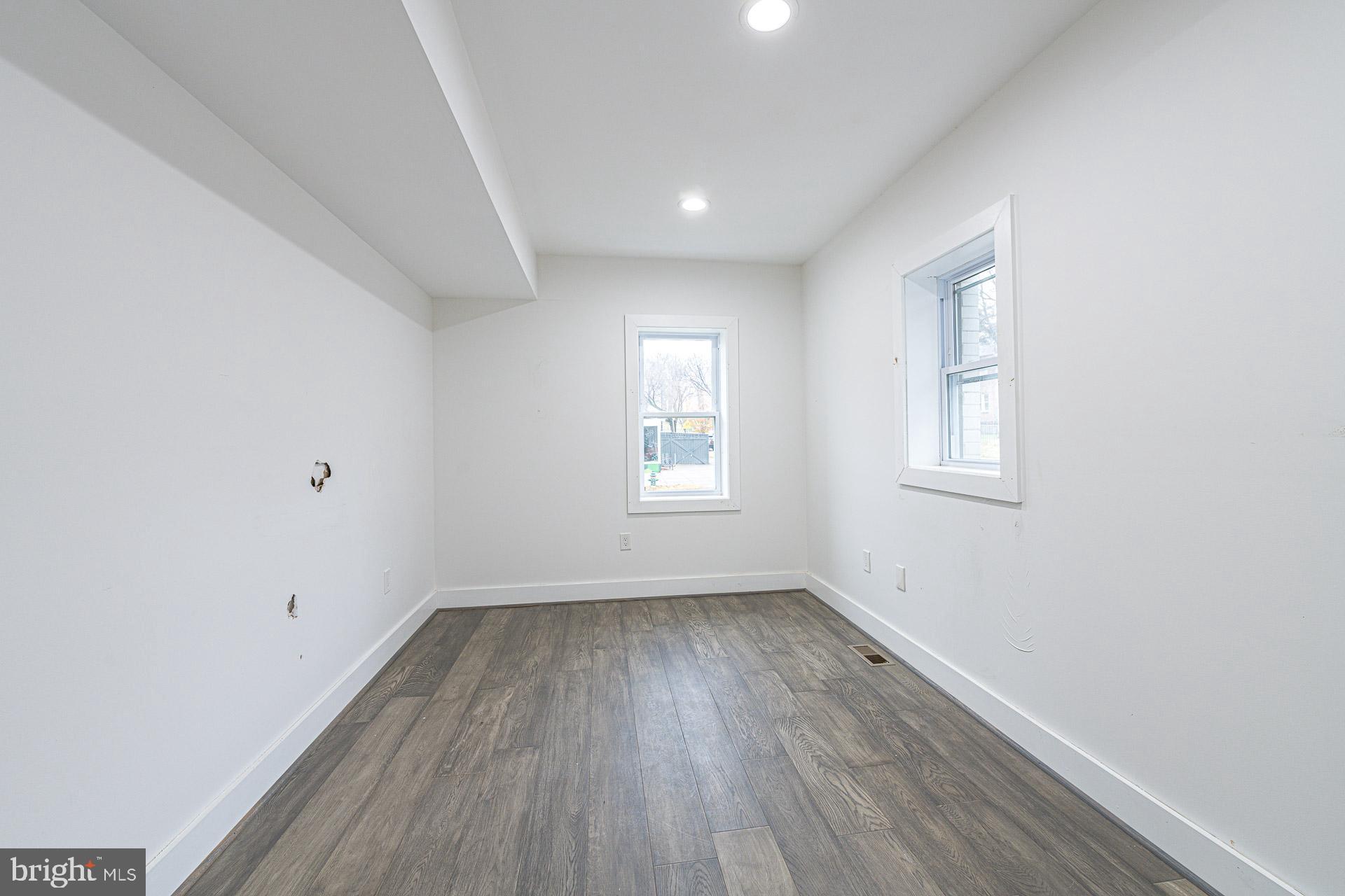 1281 Simms Place Northeast Washington, DC 20002 - Photo 15 of 80