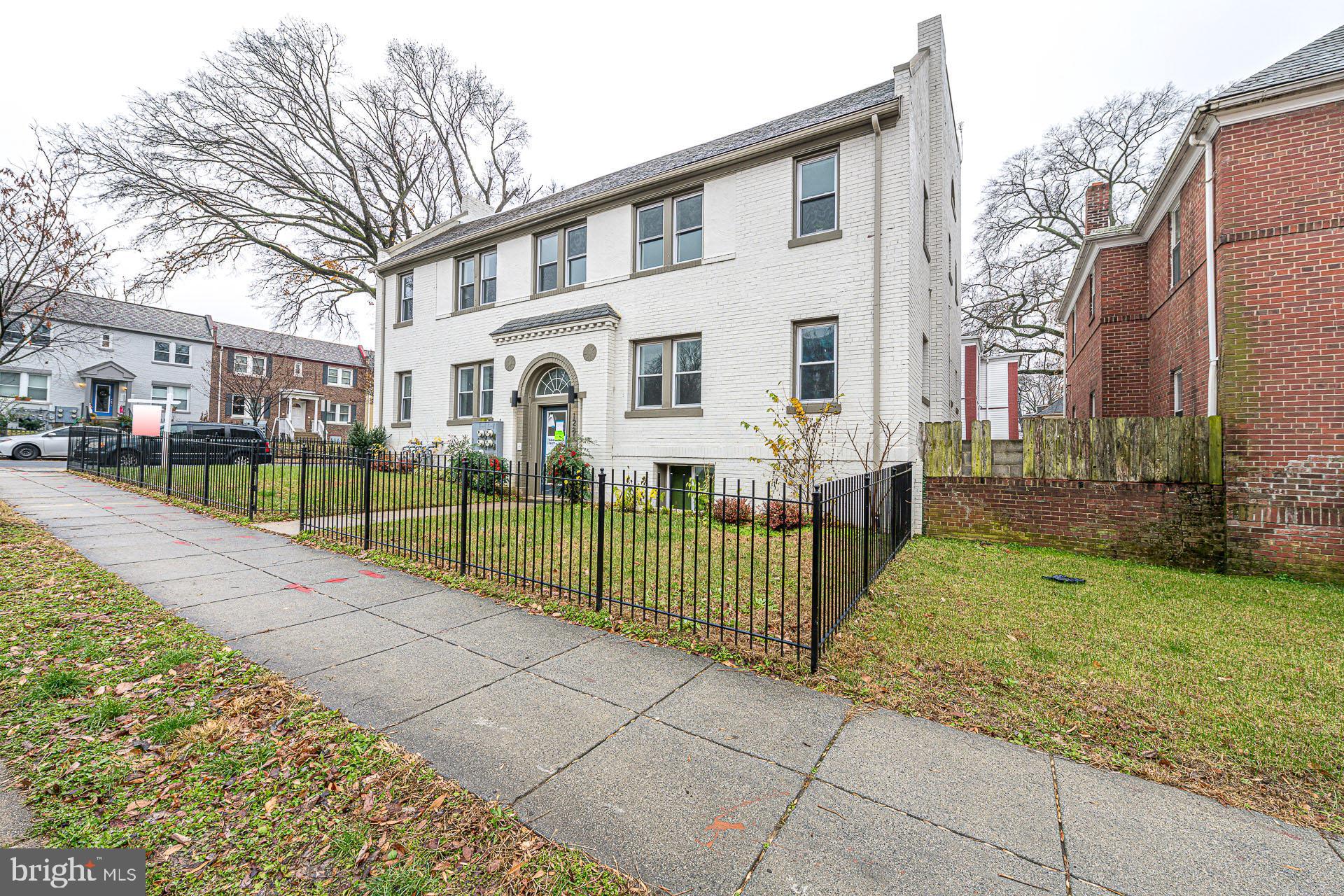 1281 Simms Place Northeast Washington, DC 20002 - Photo 2 of 80