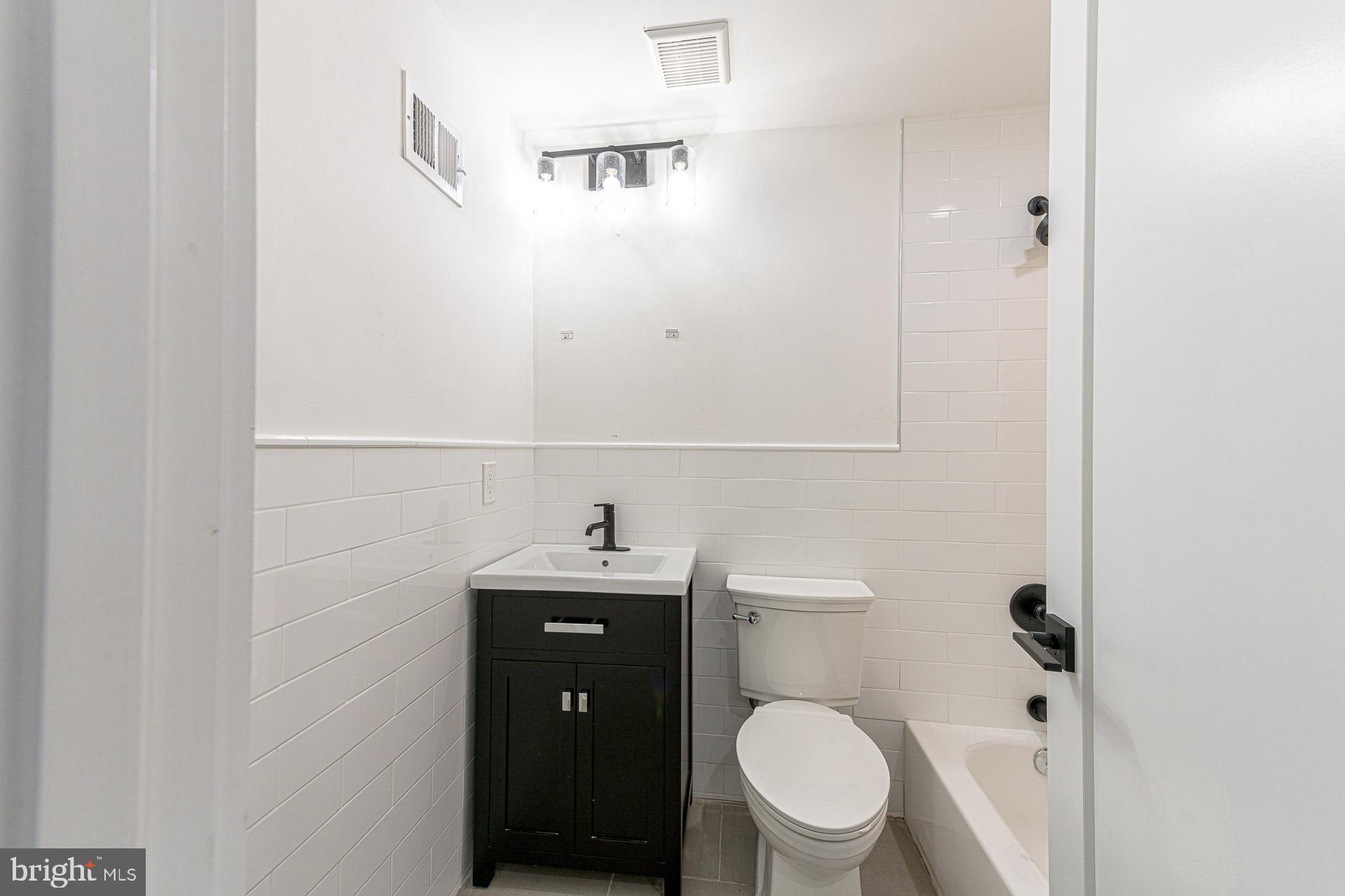 1281 Simms Place Northeast Washington, DC 20002 - Photo 21 of 80