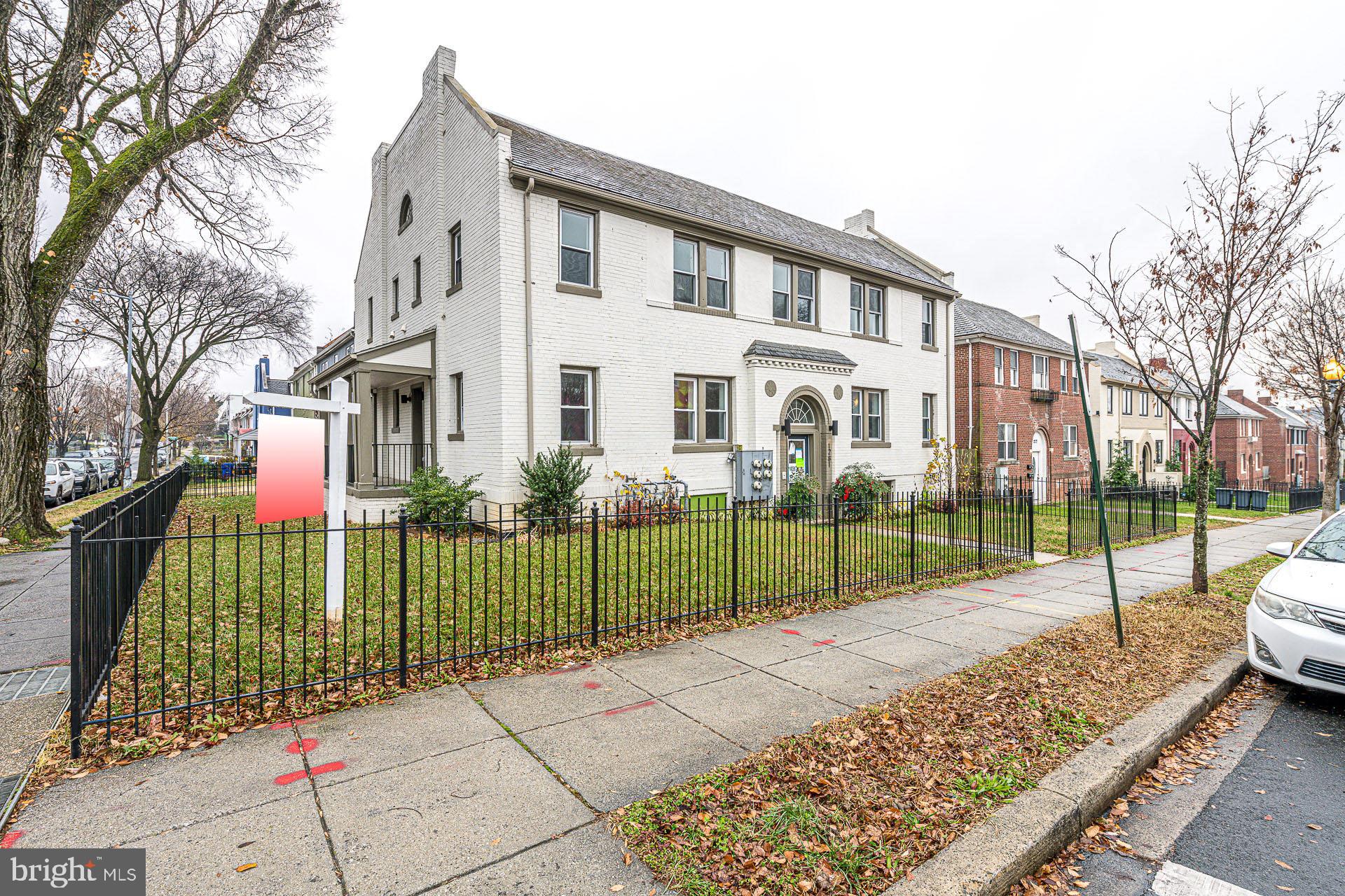 1281 Simms Place Northeast Washington, DC 20002 - Photo 3 of 80