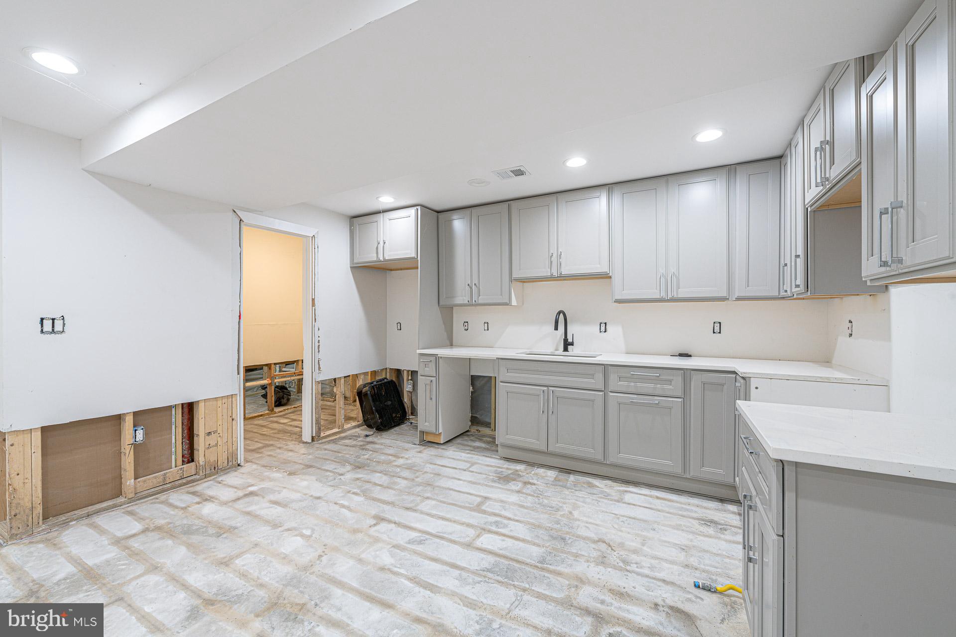 1281 Simms Place Northeast Washington, DC 20002 - Photo 48 of 80