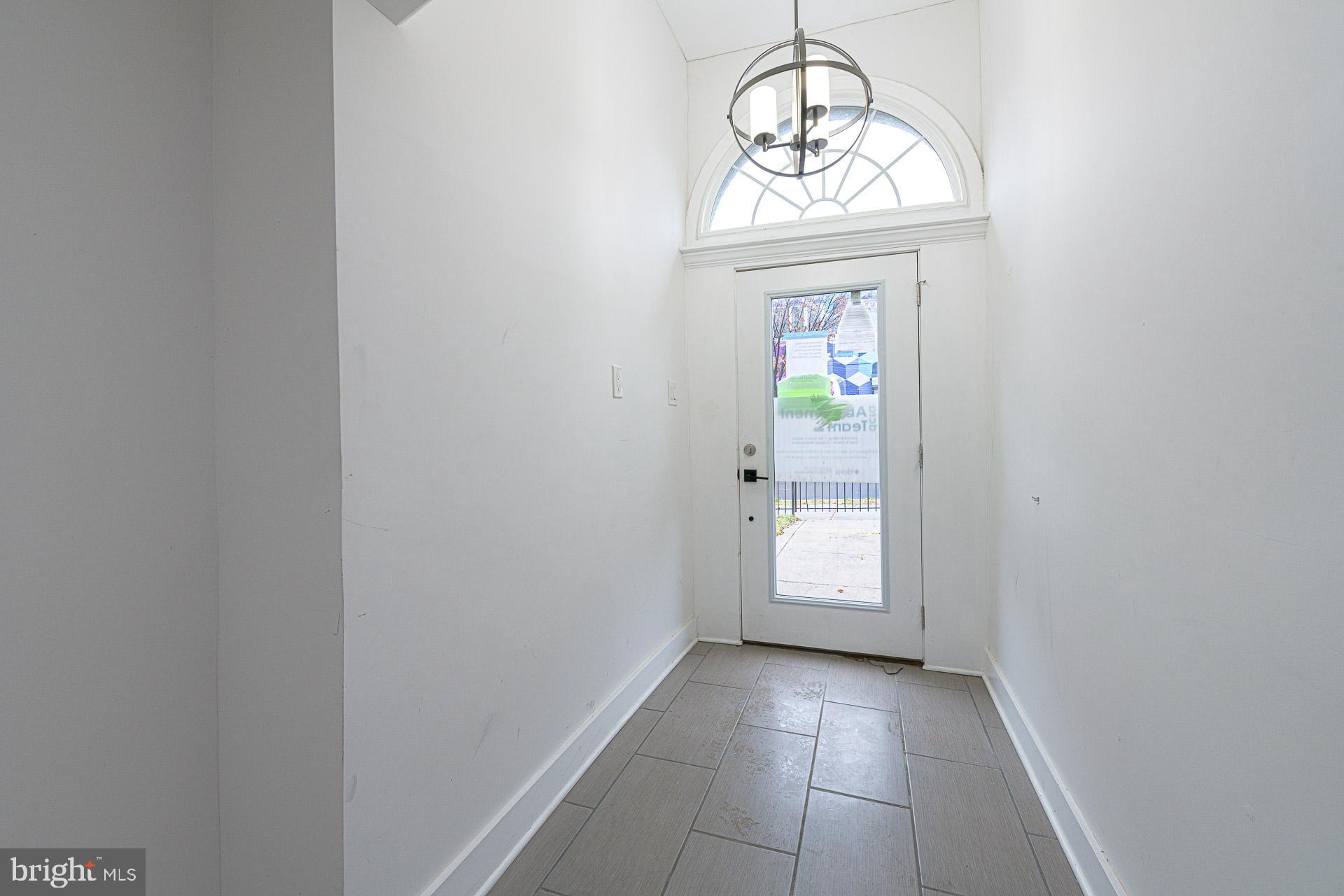 1281 Simms Place Northeast Washington, DC 20002 - Photo 8 of 80