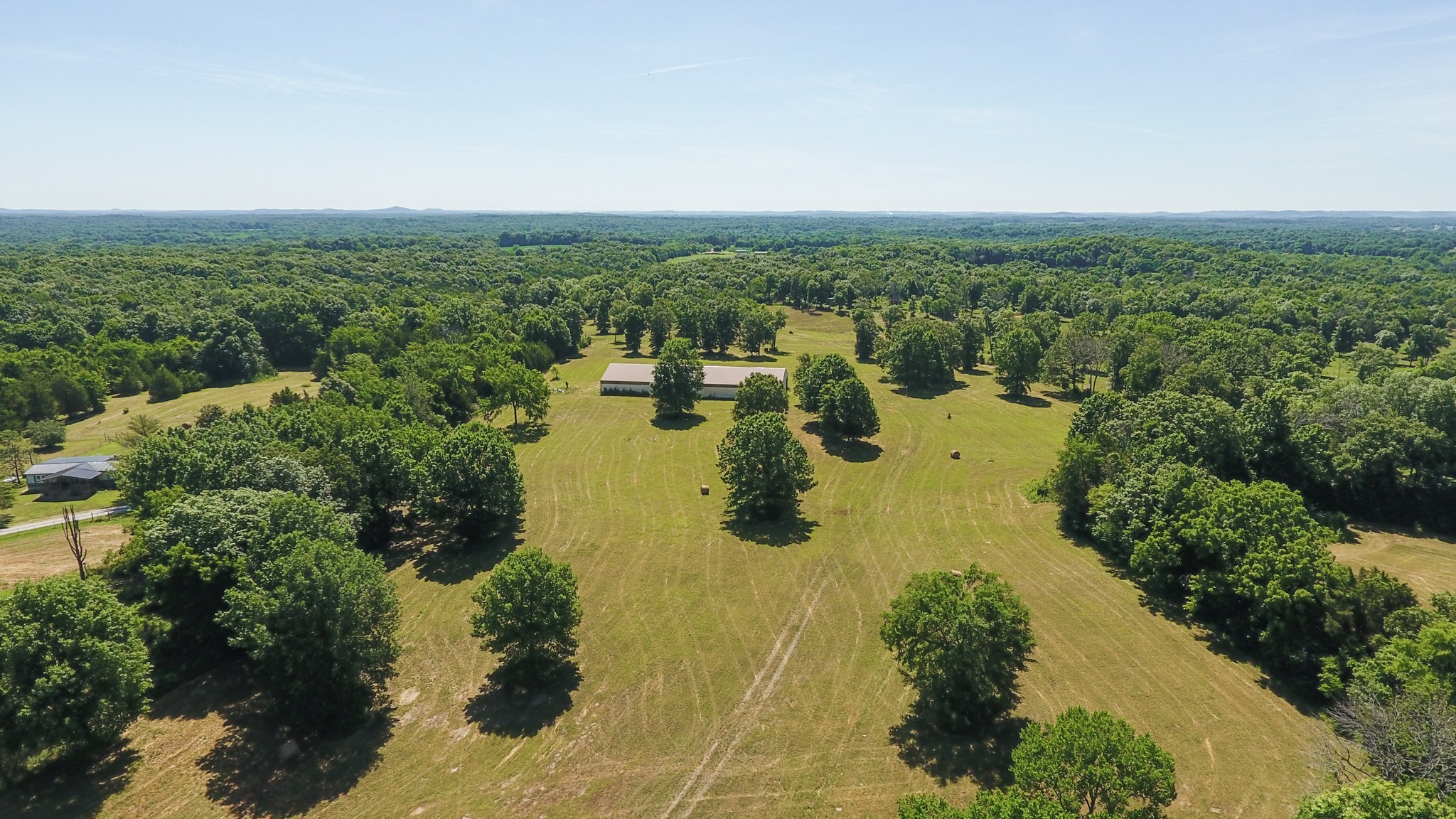 224 Fly Road Shelbyville, TN 37160 - Photo 5 of 15 Gallery Image 5