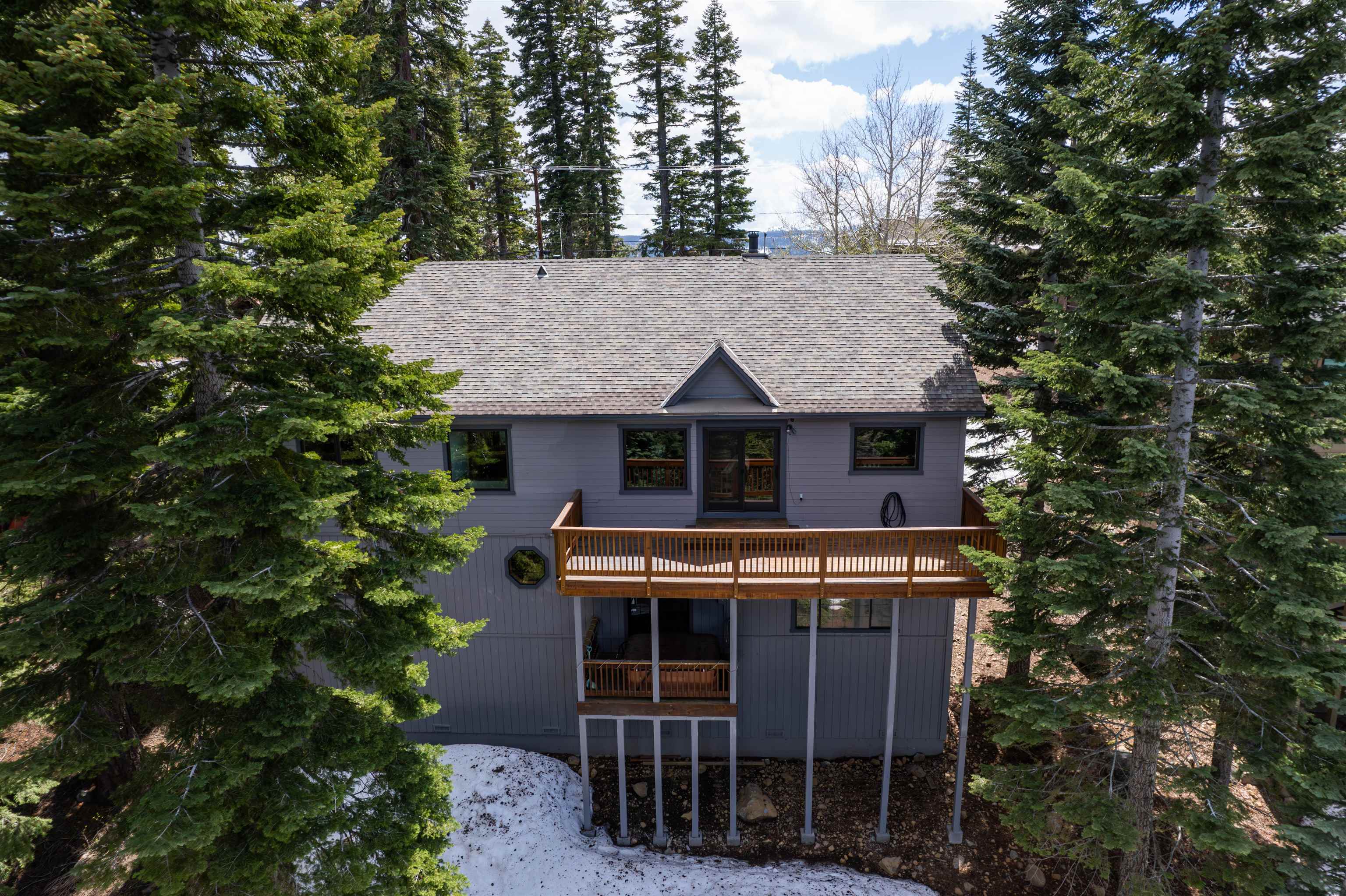 12185 Ski Slope Way Truckee, CA 96161 - Photo 24 of 27 a view of a house with a balcony