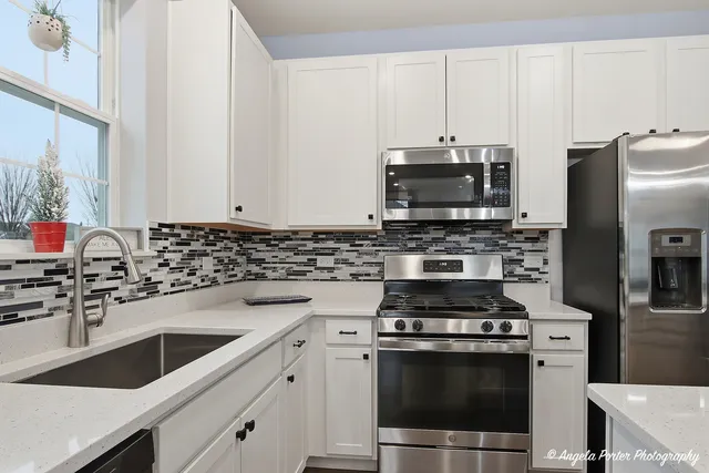 $399,900 | 9186 Ritz Court, Huntley, IL 60142