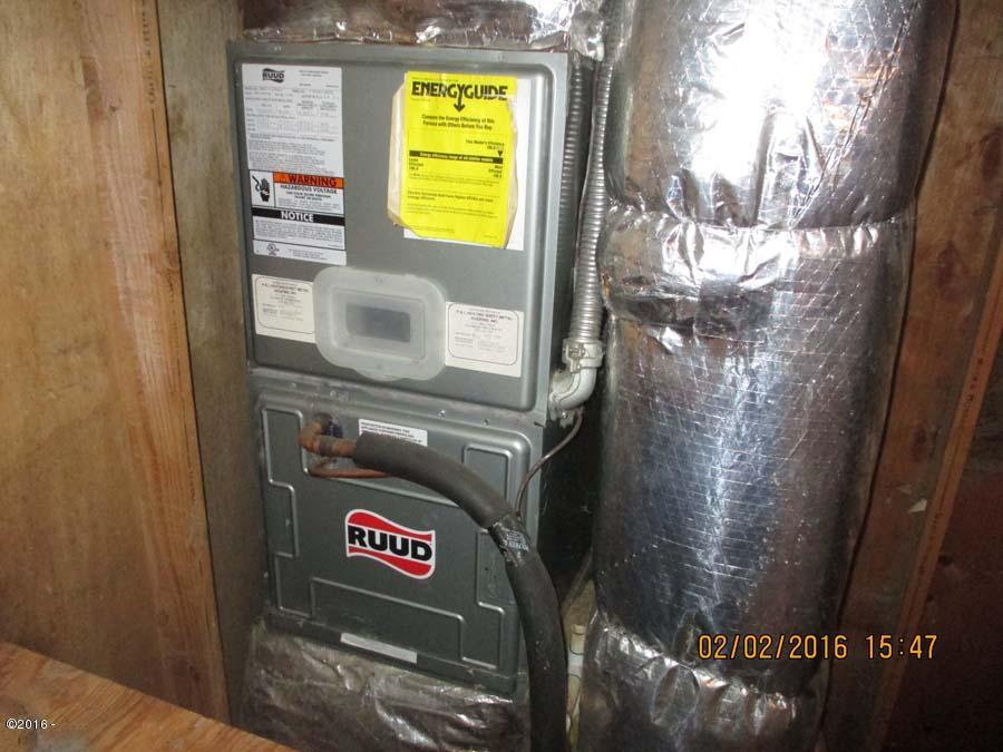 4455 Brickyard Road Tillamook, OR 97141 - Photo 16 of 16 Furnace
