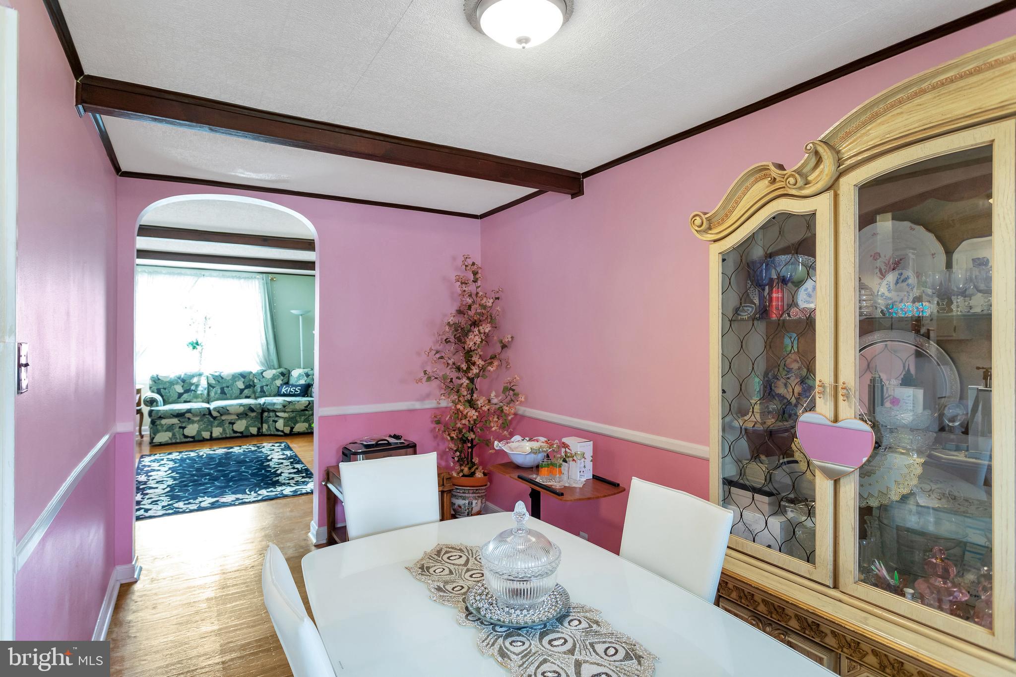 5204 Marwood Road Philadelphia, PA 19120 - Photo 10 of 32