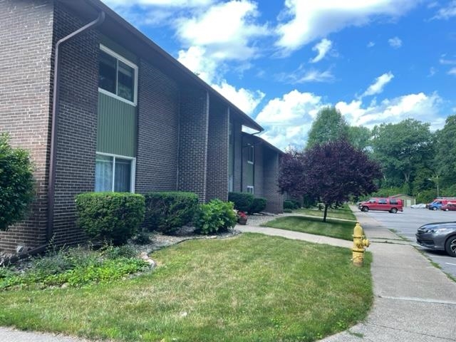 2500 Topsfield Road, Unit 917 South Bend, IN 46614 - Photo 2 of 21 Gallery Image 2