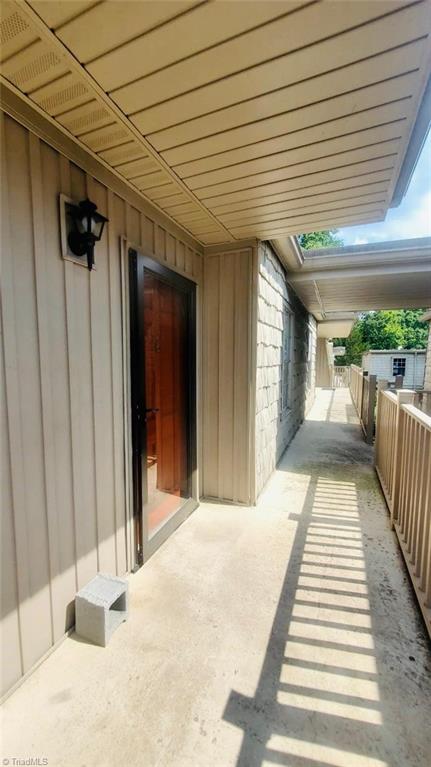 3828 Country Club Road, Unit G Winston-Salem, NC 27104 - Photo 2 of 11 Gallery Image 2