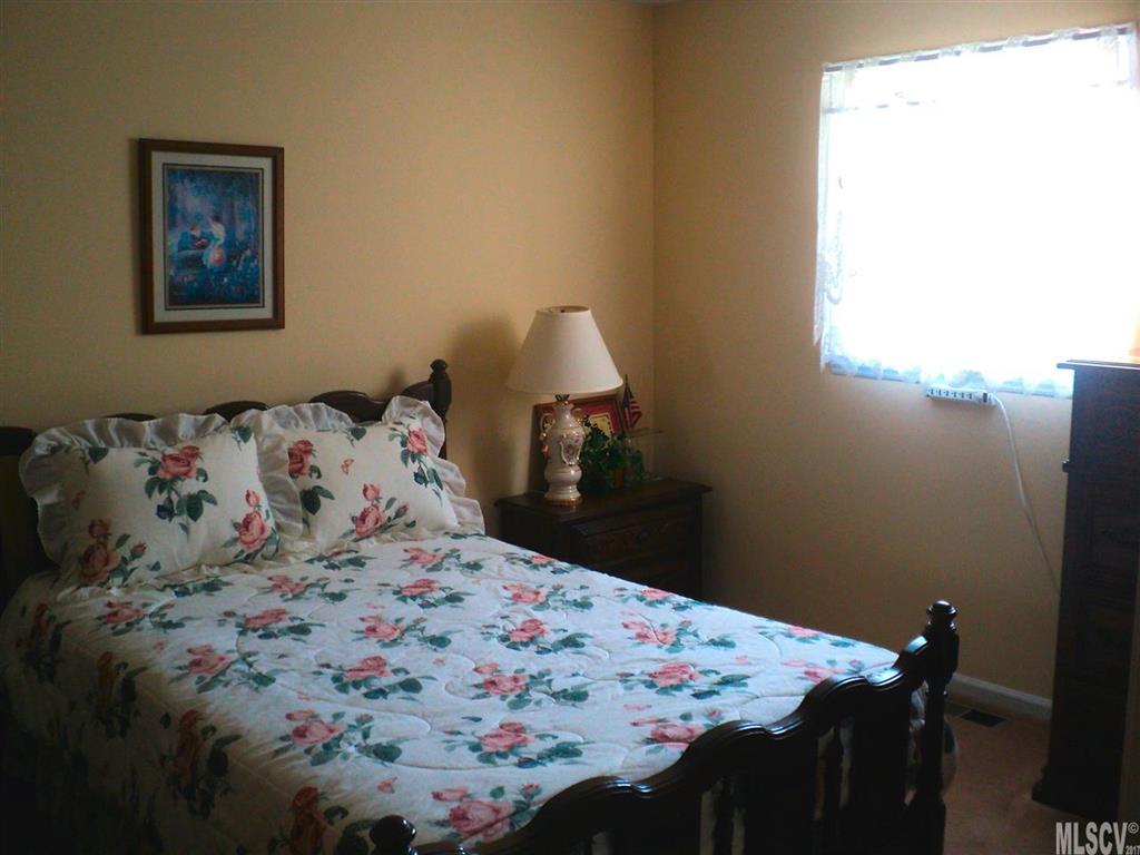 1597 Union Grove Road Lenoir, NC 28645 - Photo 14 of 17 Gallery Image 14