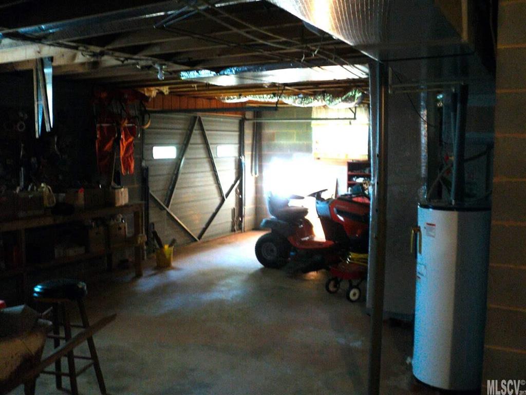 1597 Union Grove Road Lenoir, NC 28645 - Photo 6 of 17 Gallery Image 6