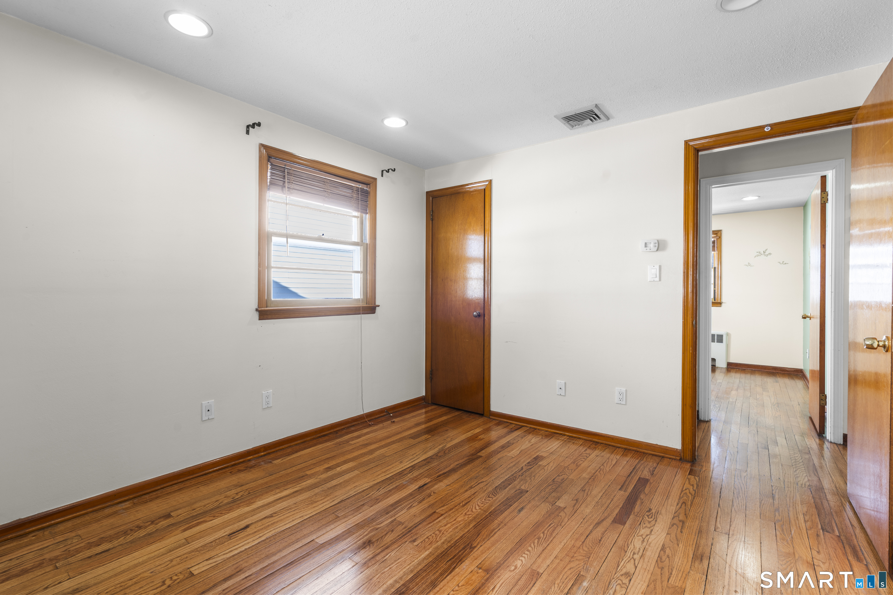 95 Harvard Street Hartford, CT 06106 - Photo 7 of 16