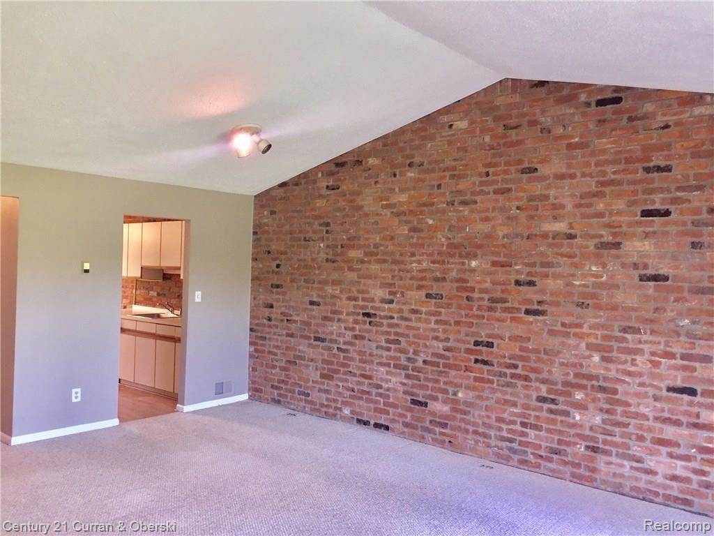 706 North Brady Road Dearborn, MI 48124 - Photo 5 of 20