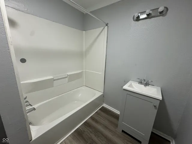 $130,000 | 1051 North Mount Street, Indianapolis, IN 46222