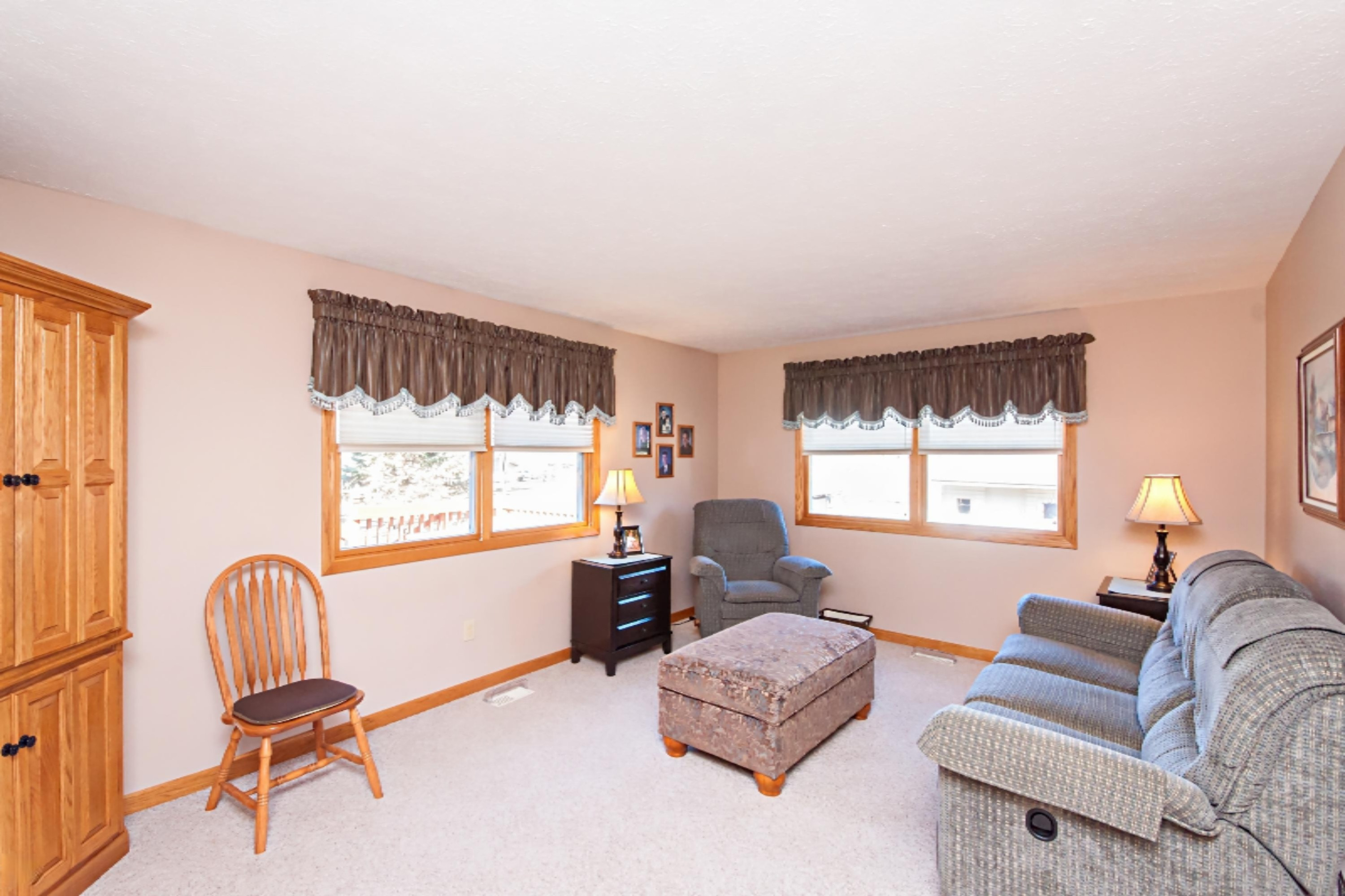 1389 Trebor Road St. Joseph, MI 49085 - Photo 12 of 55 DSC07716_pe