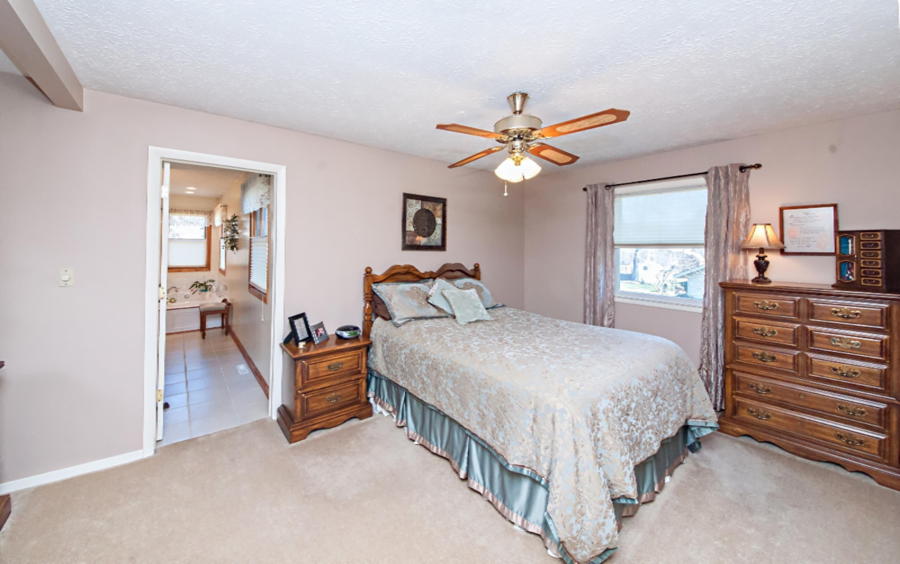 1389 Trebor Road St. Joseph, MI 49085 - Photo 13 of 55 DSC07740_pe