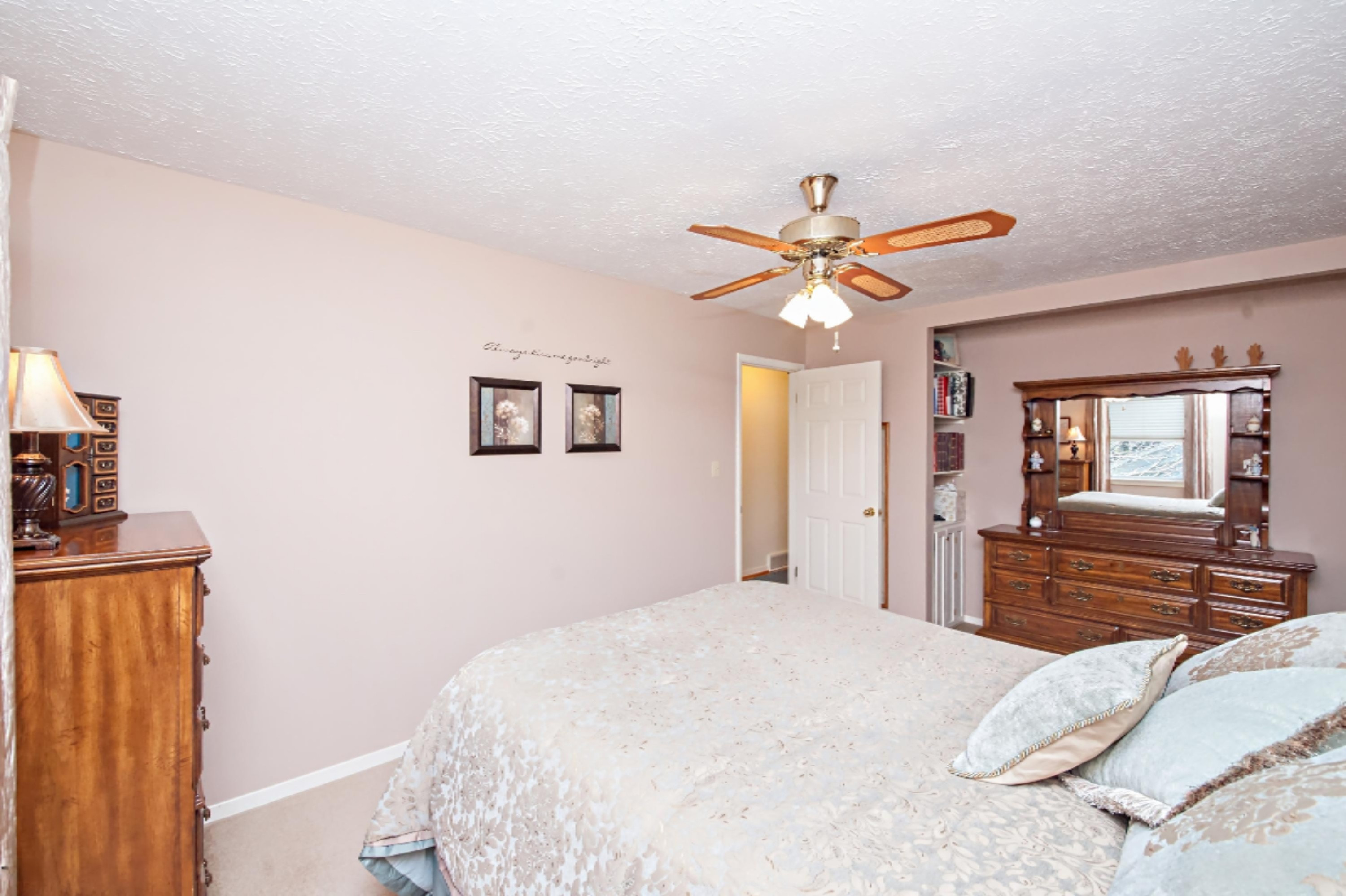 1389 Trebor Road St. Joseph, MI 49085 - Photo 14 of 55 DSC07742_pe