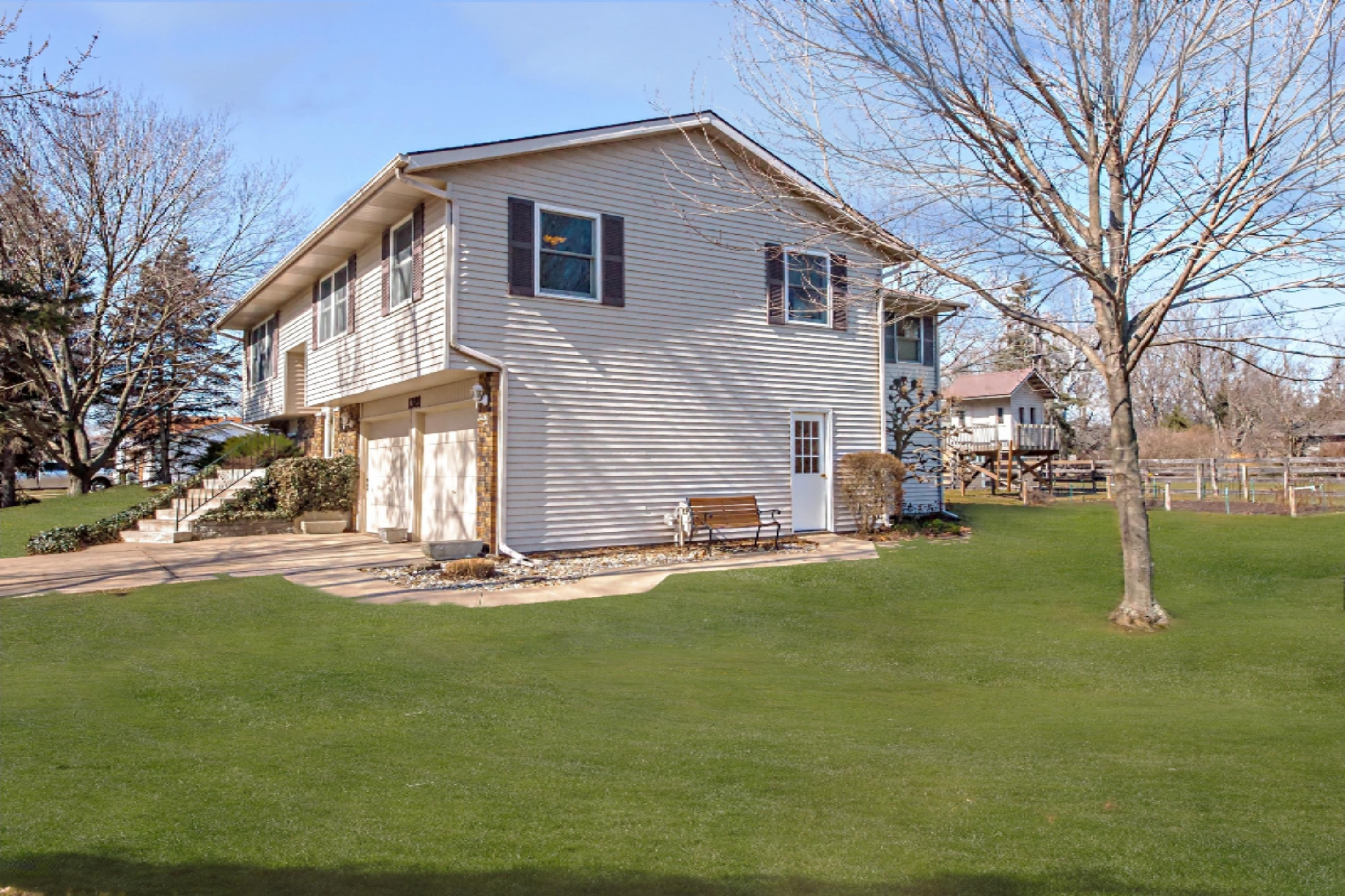 1389 Trebor Road St. Joseph, MI 49085 - Photo 38 of 55 DSC07804_pe_pe