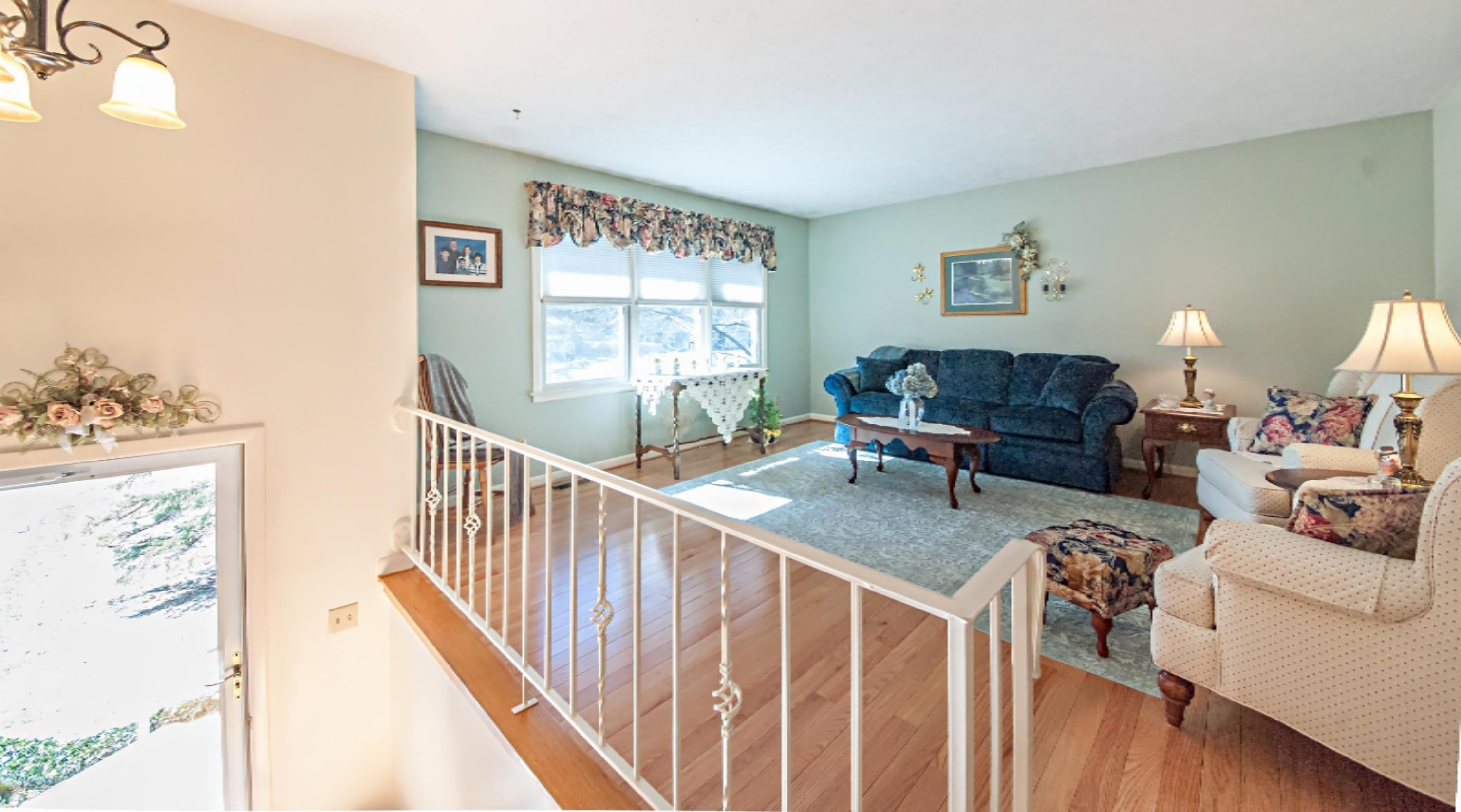1389 Trebor Road St. Joseph, MI 49085 - Photo 5 of 55 DSC07711_pe