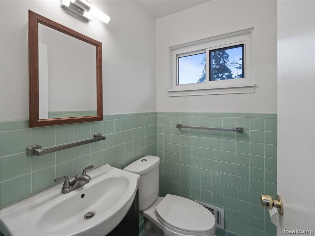 11116 Racine Road Warren, MI 48093 - Photo 31 of 31