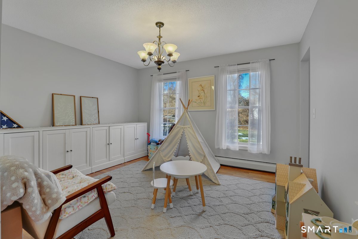 345 Hebron Road Andover, CT 06232 - Photo 13 of 31
