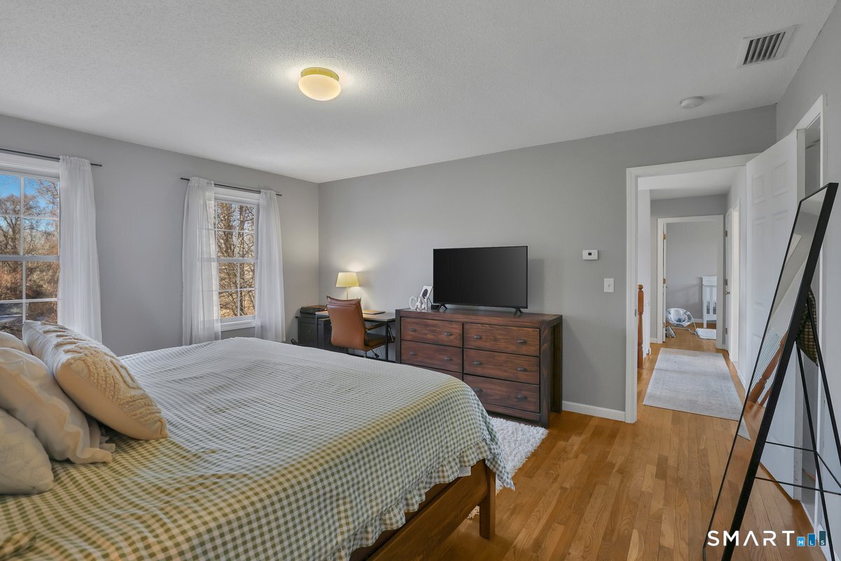 345 Hebron Road Andover, CT 06232 - Photo 17 of 31