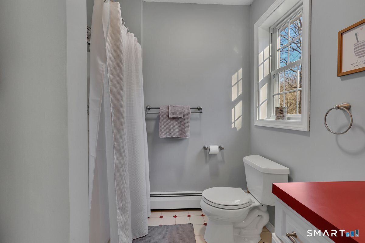 345 Hebron Road Andover, CT 06232 - Photo 21 of 31