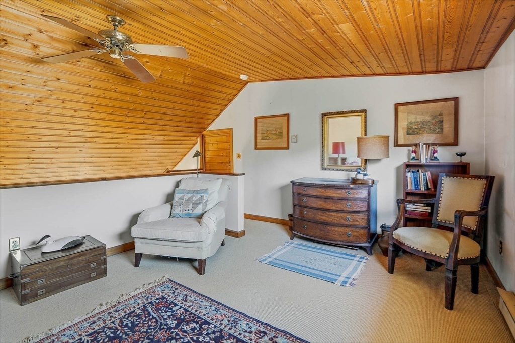 188 Vineyard Meadow Farms Road West Tisbury, MA 02568 - Photo 17 of 42