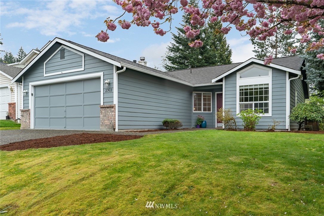 2302 210th Street Southeast Bothell, WA 98021 - Photo 3 of 22