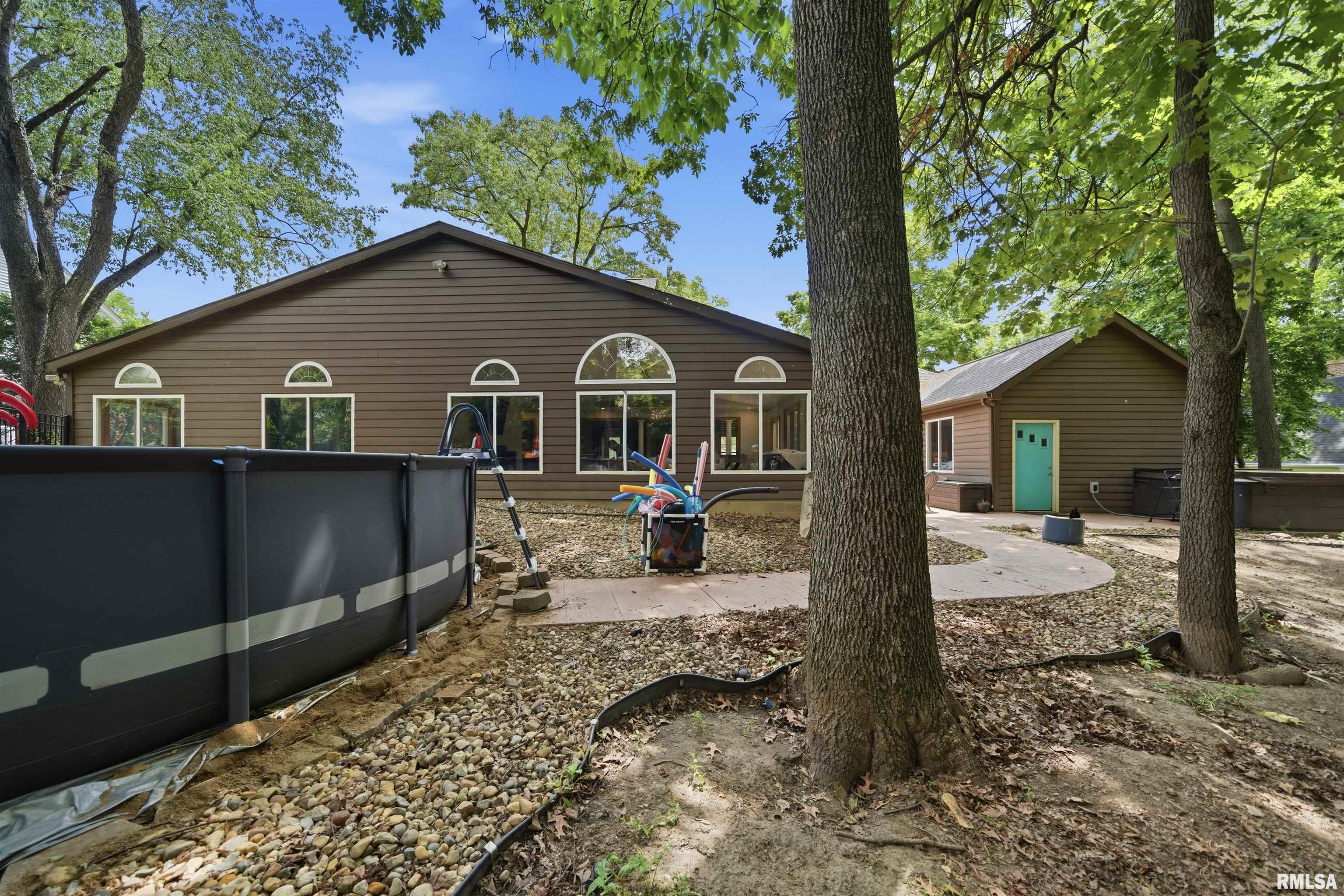 6421 North Jamestown Road Peoria, IL 61615 - Photo 57 of 72