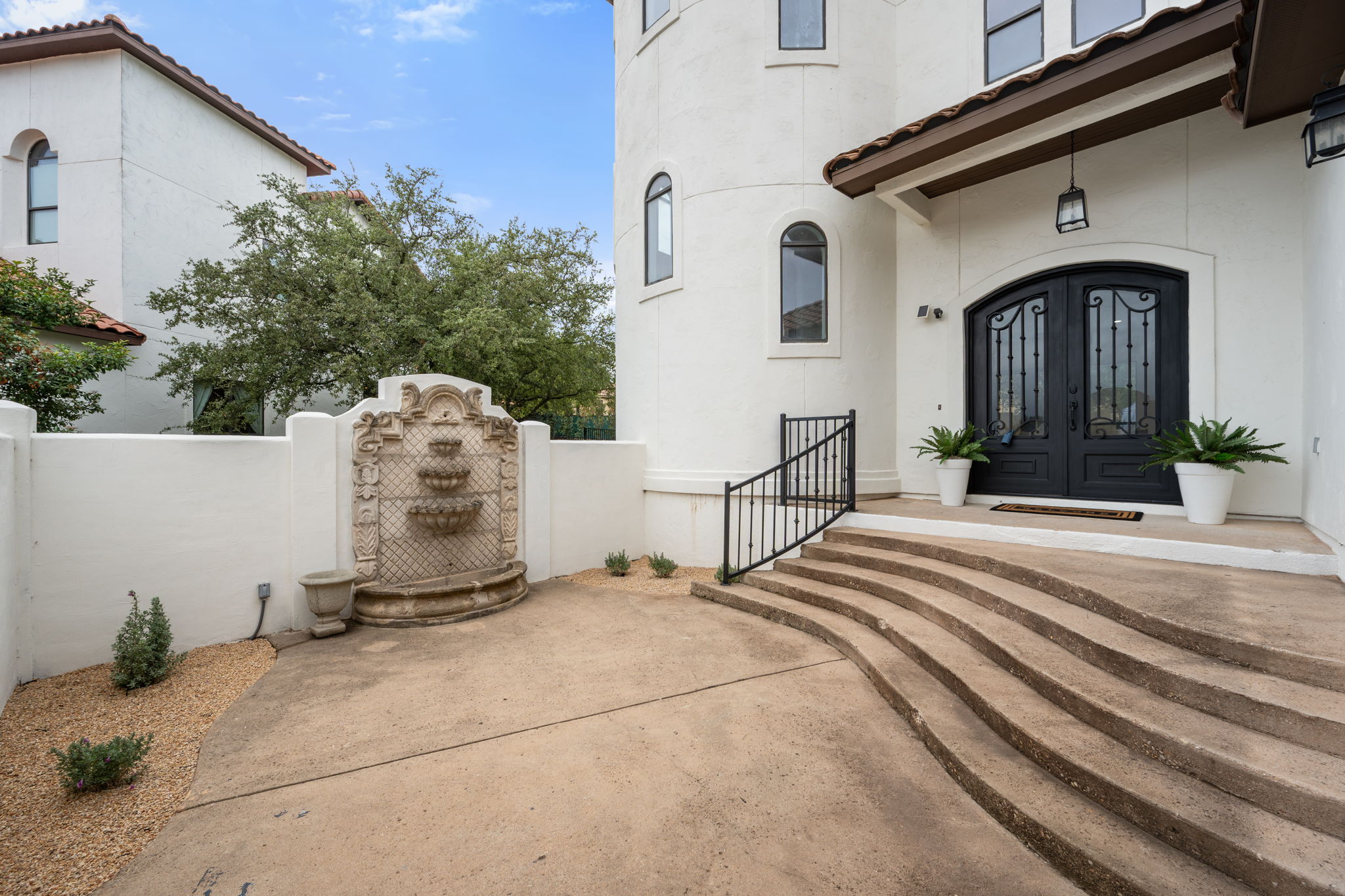 2902 Katter Court Austin, TX 78734 - Photo 4 of 40