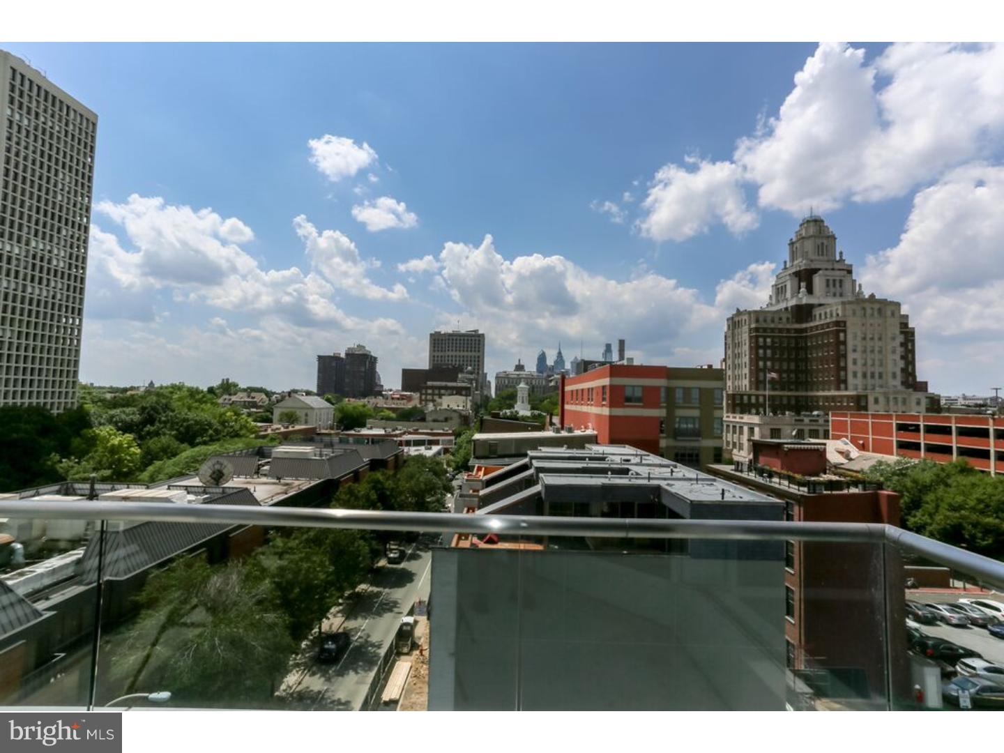 101 Walnut Street, Unit 6 Philadelphia, PA 19106 - Photo 14 of 15