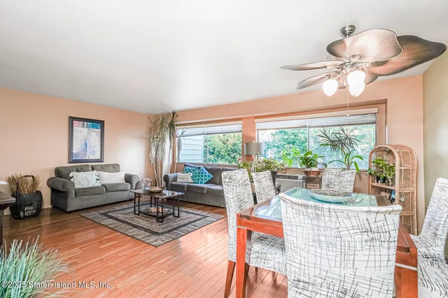 $629,900 | 38 Beekman Circle | Arden Heights