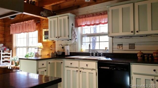 725 Lochaven Road Waxhaw, NC 28173 - Photo 9 of 24 Gallery Image 9